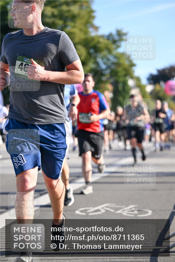 07.09.2025 - BARMER Alsterlauf Dr. Thomas Lammeyer http://msf.ph/oto/8711365 07.09.2025 09:39:06 Laufen 10, 36, 46 meine-sportfotos.de