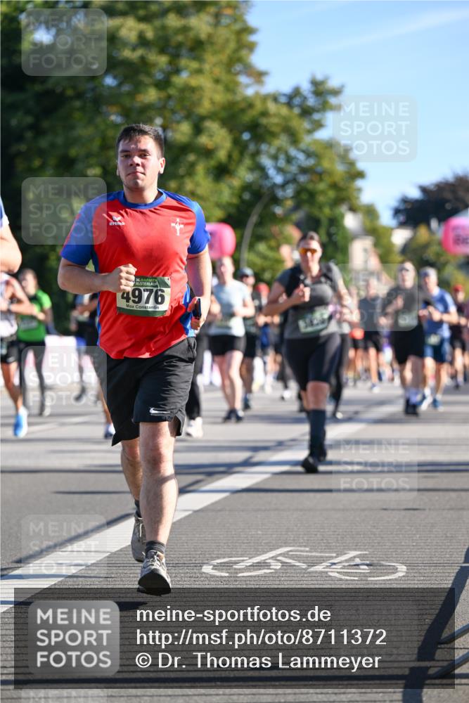 07.09.2025 - BARMER Alsterlauf Dr. Thomas Lammeyer http://msf.ph/oto/8711372 07.09.2025 09:39:07 Laufen 36, 4976 meine-sportfotos.de