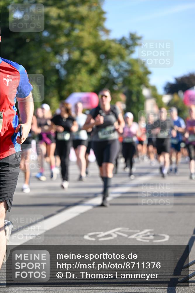 07.09.2025 - BARMER Alsterlauf Dr. Thomas Lammeyer http://msf.ph/oto/8711376 07.09.2025 09:39:08 Laufen  meine-sportfotos.de