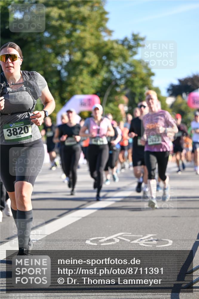 07.09.2025 - BARMER Alsterlauf Dr. Thomas Lammeyer http://msf.ph/oto/8711391 07.09.2025 09:39:10 Laufen 36, 3820, 2623 meine-sportfotos.de