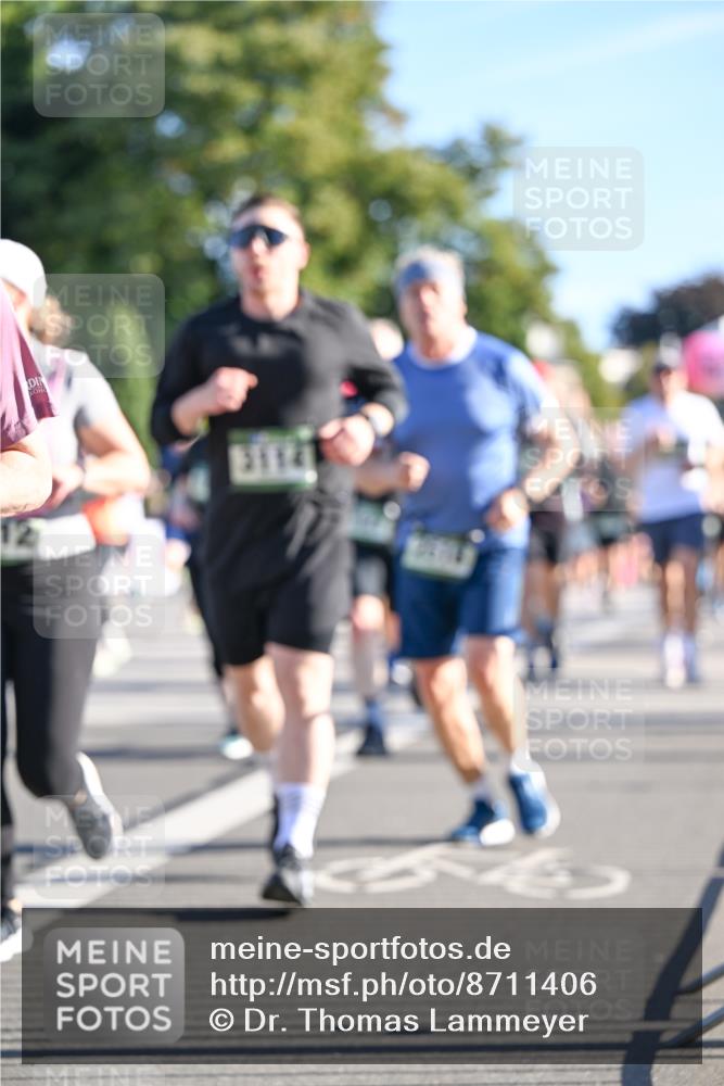 07.09.2025 - BARMER Alsterlauf Dr. Thomas Lammeyer http://msf.ph/oto/8711406 07.09.2025 09:39:13 Laufen  meine-sportfotos.de