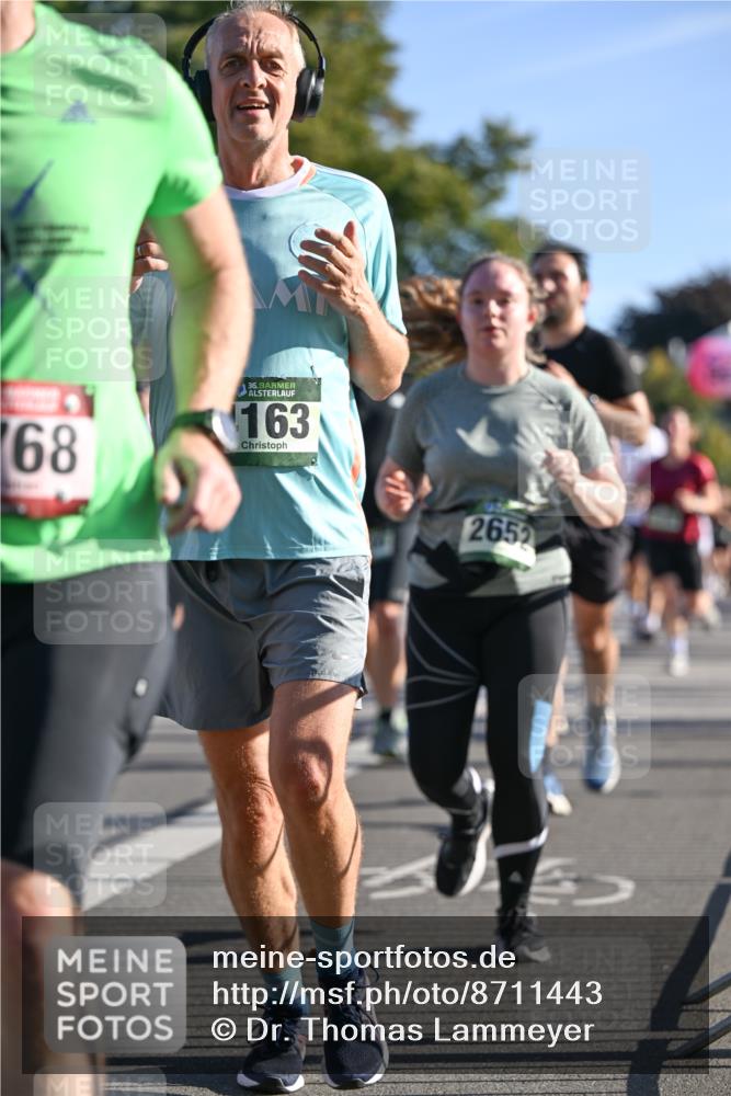 07.09.2025 - BARMER Alsterlauf Dr. Thomas Lammeyer http://msf.ph/oto/8711443 07.09.2025 09:39:19 Laufen 68, 36, 163, 2652 meine-sportfotos.de