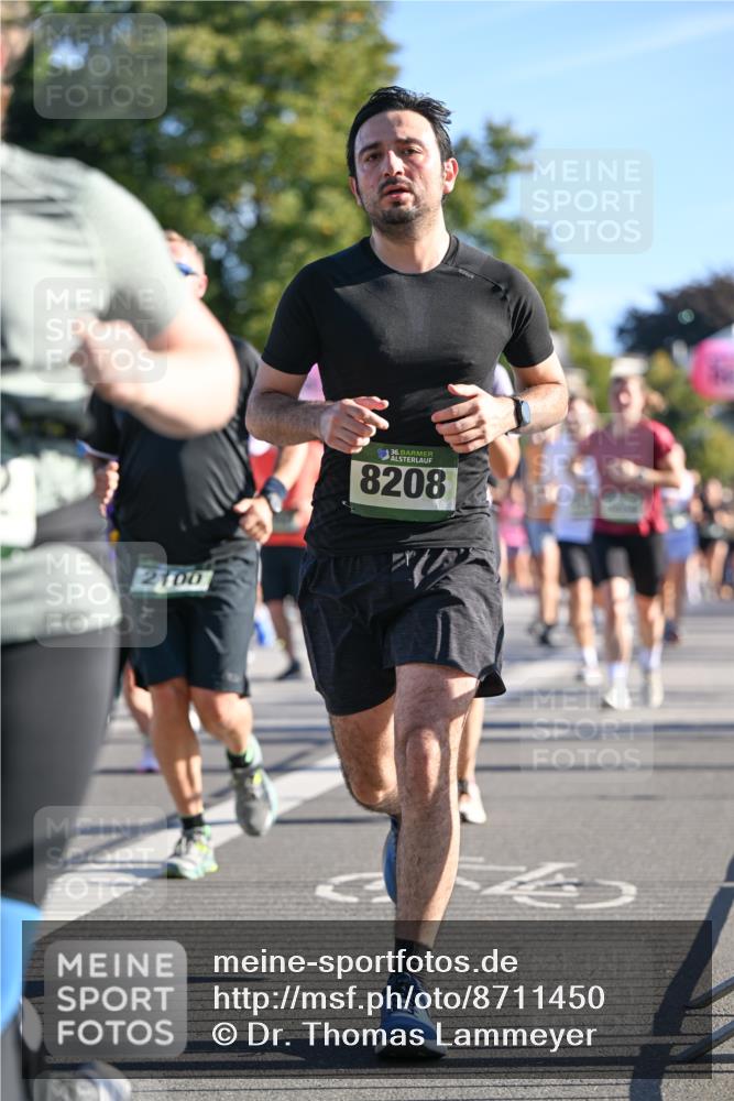 07.09.2025 - BARMER Alsterlauf Dr. Thomas Lammeyer http://msf.ph/oto/8711450 07.09.2025 09:39:20 Laufen 2100, 36, 8208 meine-sportfotos.de