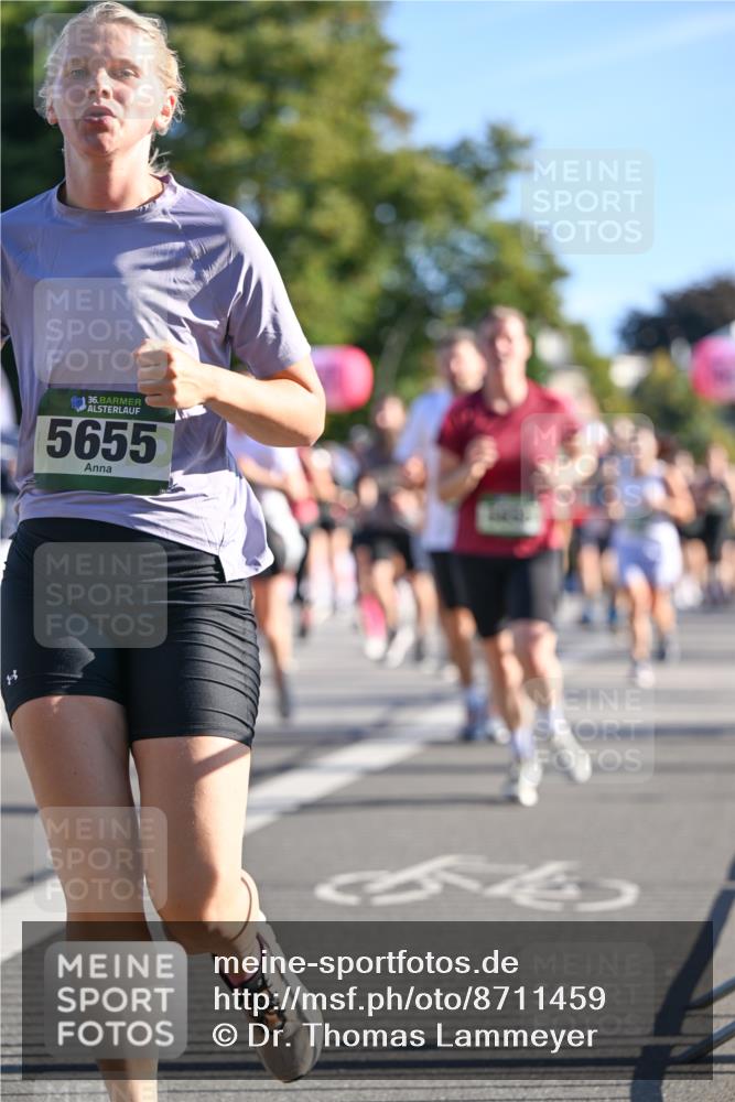 07.09.2025 - BARMER Alsterlauf Dr. Thomas Lammeyer http://msf.ph/oto/8711459 07.09.2025 09:39:22 Laufen 36, 5655 meine-sportfotos.de