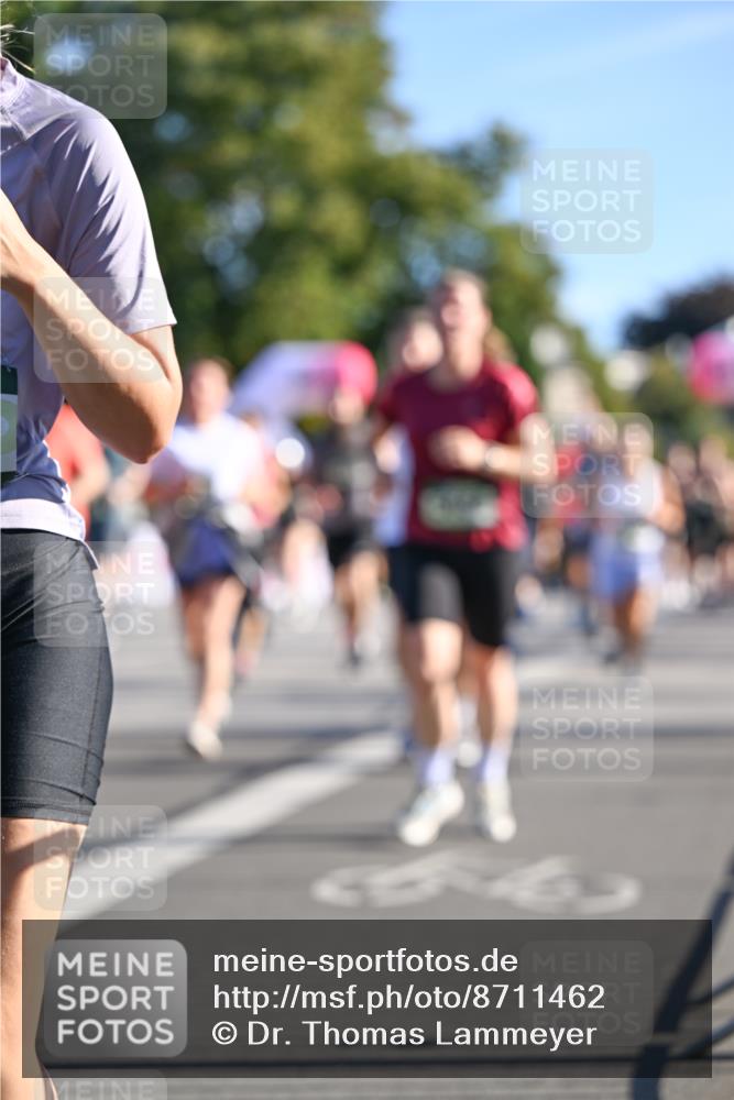 07.09.2025 - BARMER Alsterlauf Dr. Thomas Lammeyer http://msf.ph/oto/8711462 07.09.2025 09:39:22 Laufen  meine-sportfotos.de