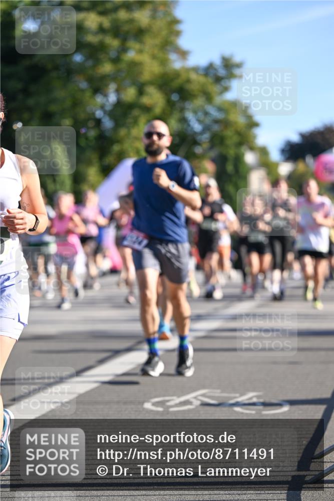 07.09.2025 - BARMER Alsterlauf Dr. Thomas Lammeyer http://msf.ph/oto/8711491 07.09.2025 09:39:26 Laufen  meine-sportfotos.de