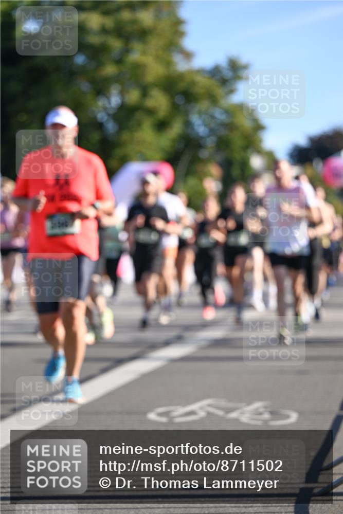 07.09.2025 - BARMER Alsterlauf Dr. Thomas Lammeyer http://msf.ph/oto/8711502 07.09.2025 09:39:28 Laufen  meine-sportfotos.de