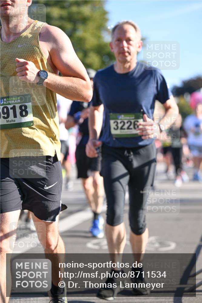 07.09.2025 - BARMER Alsterlauf Dr. Thomas Lammeyer http://msf.ph/oto/8711534 07.09.2025 09:39:34 Laufen 36, 5918, 3226 meine-sportfotos.de