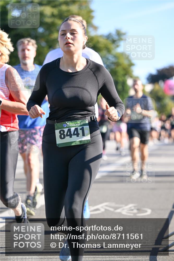 07.09.2025 - BARMER Alsterlauf Dr. Thomas Lammeyer http://msf.ph/oto/8711561 07.09.2025 09:39:39 Laufen 36, 8441 meine-sportfotos.de