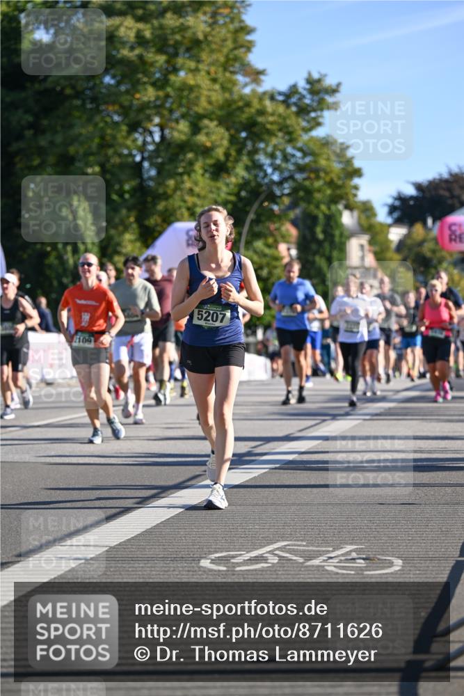 07.09.2025 - BARMER Alsterlauf Dr. Thomas Lammeyer http://msf.ph/oto/8711626 07.09.2025 09:39:49 Laufen 2109, 5207 meine-sportfotos.de