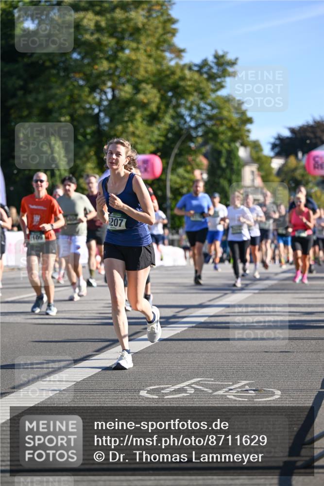 07.09.2025 - BARMER Alsterlauf Dr. Thomas Lammeyer http://msf.ph/oto/8711629 07.09.2025 09:39:49 Laufen 8109, 207 meine-sportfotos.de