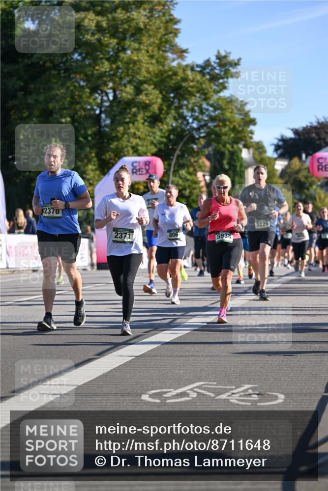 07.09.2025 - BARMER Alsterlauf Dr. Thomas Lammeyer http://msf.ph/oto/8711648 07.09.2025 09:39:53 Laufen 2370, 2371, 806, 5938, 3229 meine-sportfotos.de