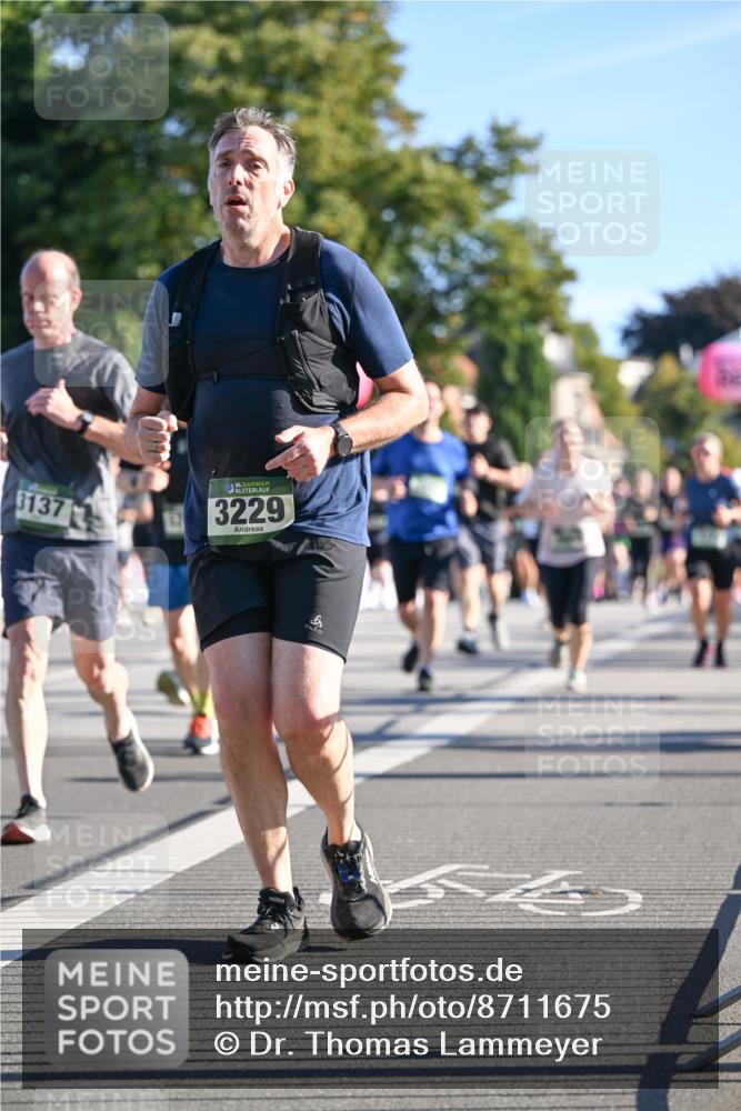 07.09.2025 - BARMER Alsterlauf Dr. Thomas Lammeyer http://msf.ph/oto/8711675 07.09.2025 09:39:57 Laufen 3137, 3229 meine-sportfotos.de