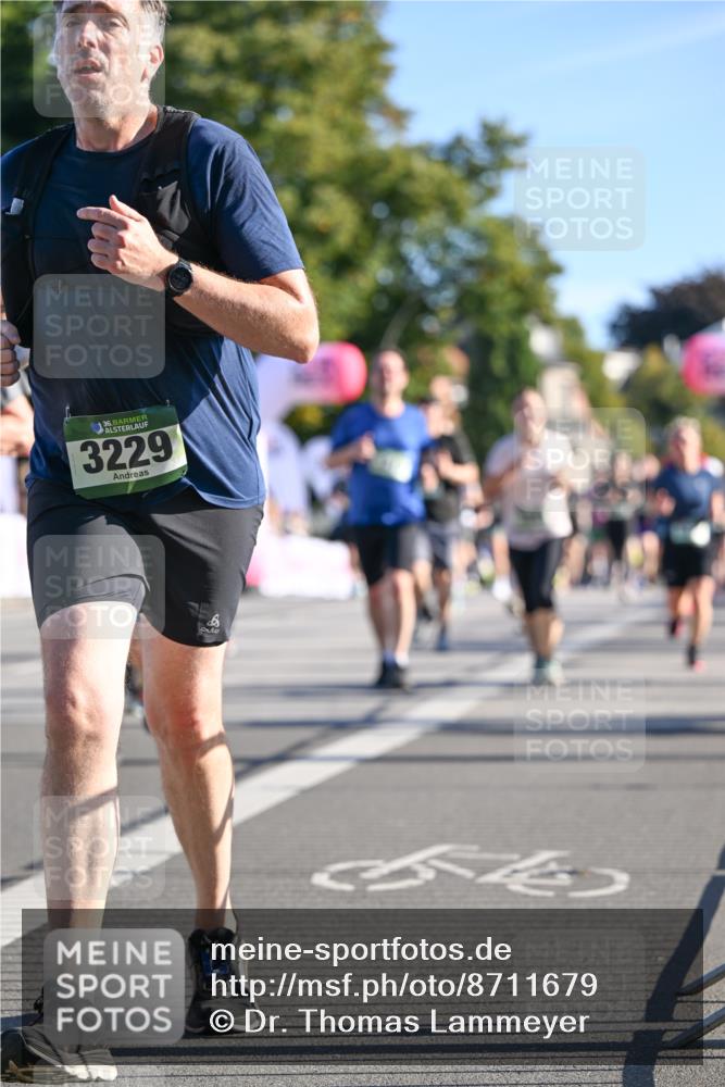 07.09.2025 - BARMER Alsterlauf Dr. Thomas Lammeyer http://msf.ph/oto/8711679 07.09.2025 09:39:58 Laufen 36, 3229, 564 meine-sportfotos.de
