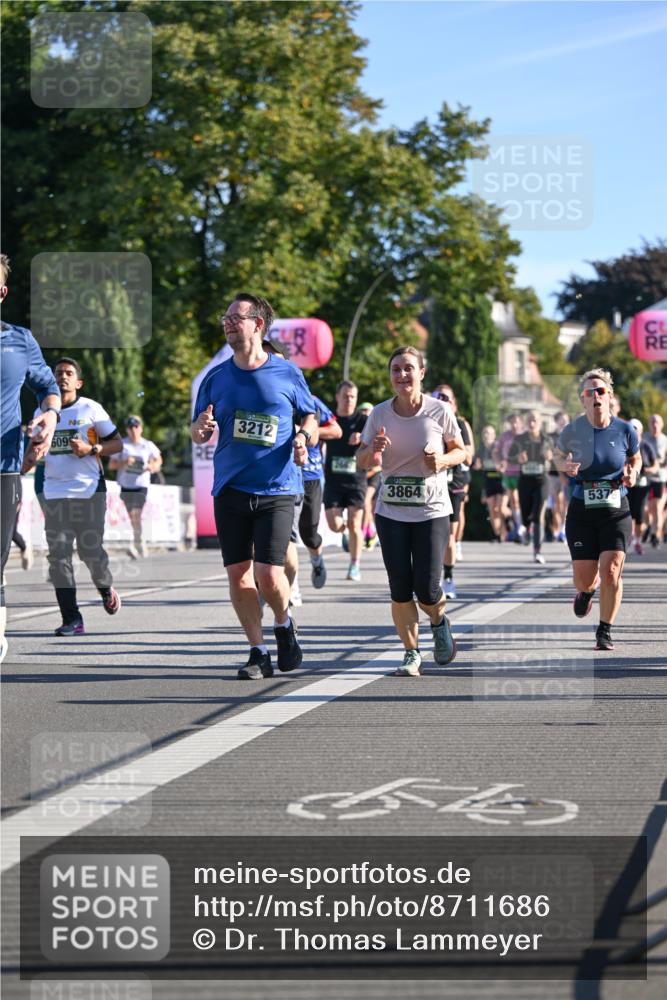 07.09.2025 - BARMER Alsterlauf Dr. Thomas Lammeyer http://msf.ph/oto/8711686 07.09.2025 09:39:59 Laufen 6099, 3212, 3864, 5379 meine-sportfotos.de