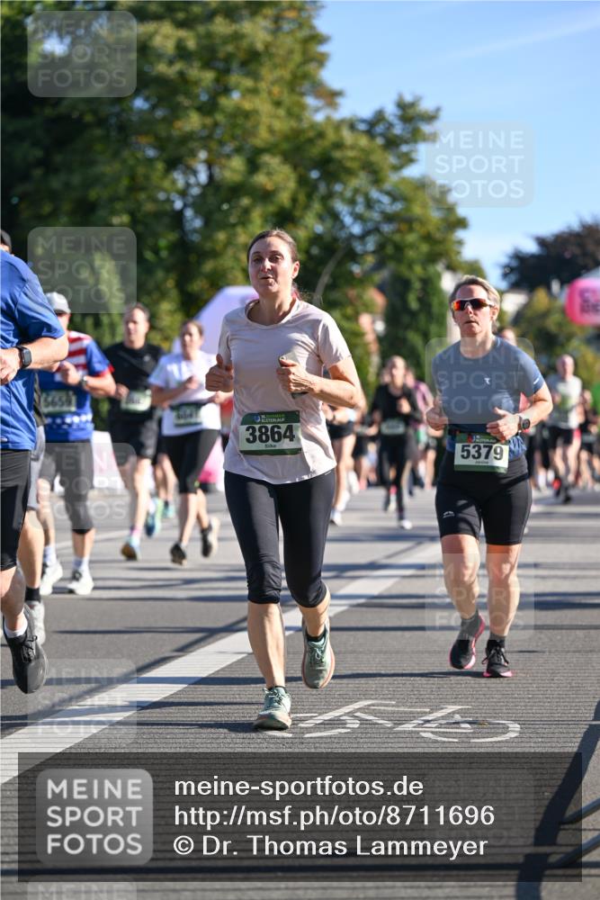 07.09.2025 - BARMER Alsterlauf Dr. Thomas Lammeyer http://msf.ph/oto/8711696 07.09.2025 09:40:01 Laufen 3864, 5379 meine-sportfotos.de
