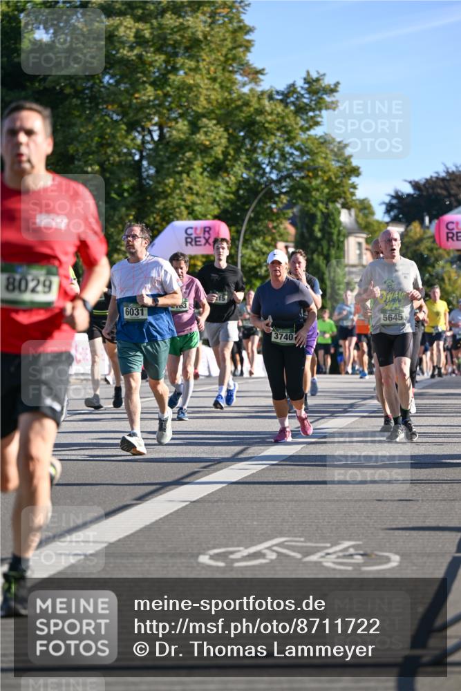 07.09.2025 - BARMER Alsterlauf Dr. Thomas Lammeyer http://msf.ph/oto/8711722 07.09.2025 09:40:06 Laufen 8029, 6031, 3740, 5645 meine-sportfotos.de