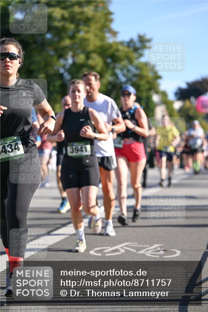 07.09.2025 - BARMER Alsterlauf Dr. Thomas Lammeyer http://msf.ph/oto/8711757 07.09.2025 09:40:11 Laufen 434, 3941 meine-sportfotos.de