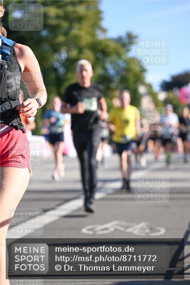 07.09.2025 - BARMER Alsterlauf Dr. Thomas Lammeyer http://msf.ph/oto/8711772 07.09.2025 09:40:14 Laufen  meine-sportfotos.de