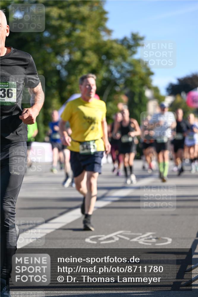 07.09.2025 - BARMER Alsterlauf Dr. Thomas Lammeyer http://msf.ph/oto/8711780 07.09.2025 09:40:15 Laufen 36, 44 meine-sportfotos.de