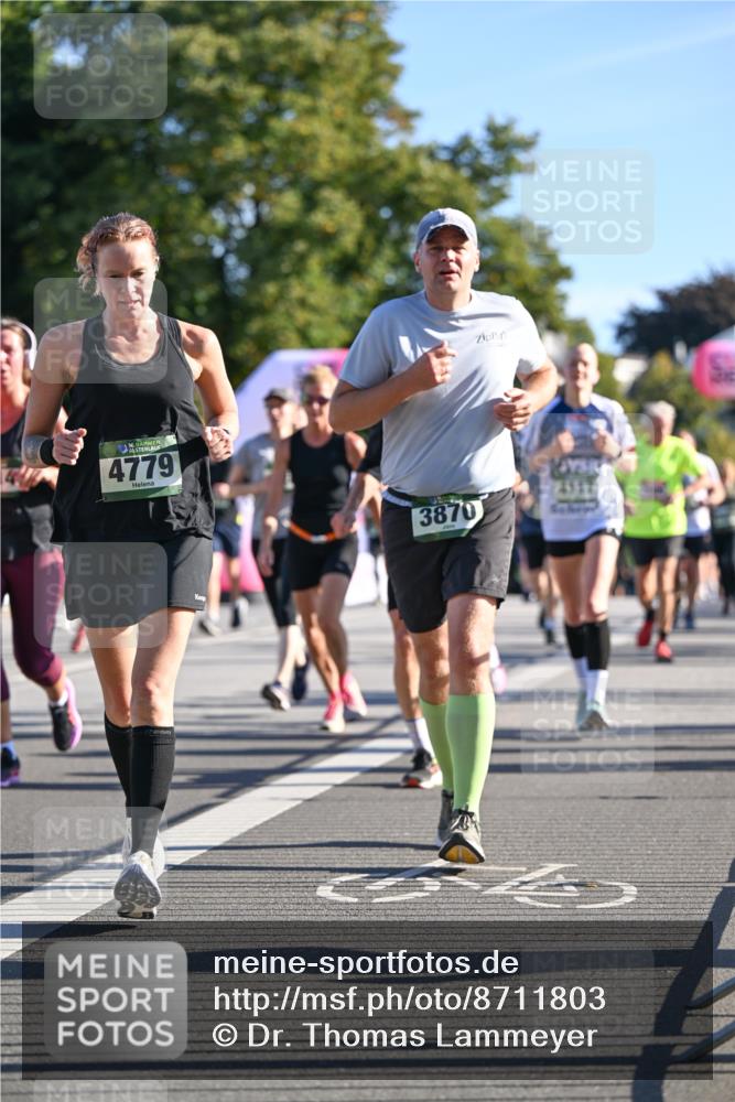 07.09.2025 - BARMER Alsterlauf Dr. Thomas Lammeyer http://msf.ph/oto/8711803 07.09.2025 09:40:19 Laufen 36, 4779, 3870 meine-sportfotos.de