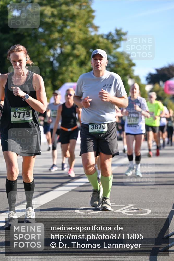 07.09.2025 - BARMER Alsterlauf Dr. Thomas Lammeyer http://msf.ph/oto/8711805 07.09.2025 09:40:19 Laufen 36, 4779, 4117, 3870 meine-sportfotos.de