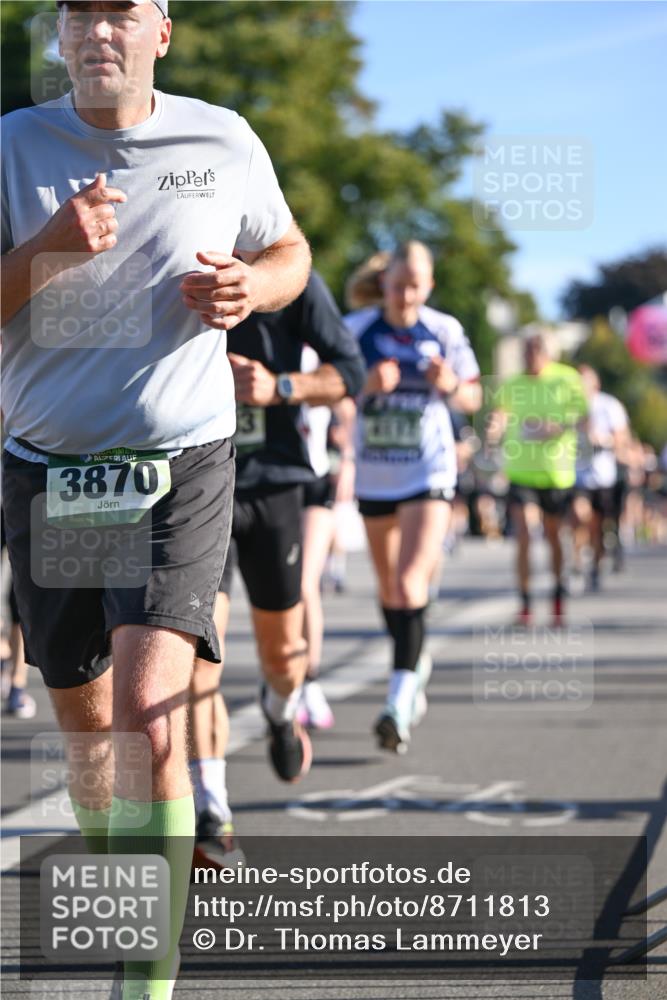 07.09.2025 - BARMER Alsterlauf Dr. Thomas Lammeyer http://msf.ph/oto/8711813 07.09.2025 09:40:21 Laufen 3870 meine-sportfotos.de