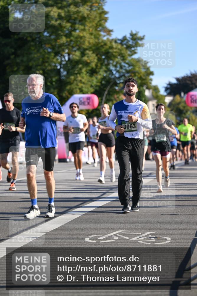 07.09.2025 - BARMER Alsterlauf Dr. Thomas Lammeyer http://msf.ph/oto/8711881 07.09.2025 09:40:31 Laufen 3063, 3960 meine-sportfotos.de
