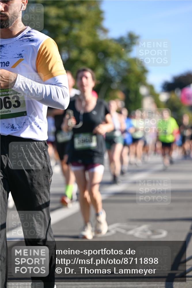 07.09.2025 - BARMER Alsterlauf Dr. Thomas Lammeyer http://msf.ph/oto/8711898 07.09.2025 09:40:34 Laufen 63 meine-sportfotos.de