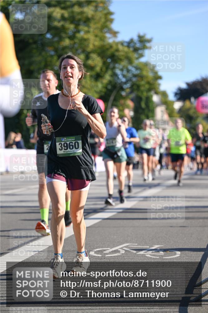 07.09.2025 - BARMER Alsterlauf Dr. Thomas Lammeyer http://msf.ph/oto/8711900 07.09.2025 09:40:35 Laufen 6, 3960 meine-sportfotos.de