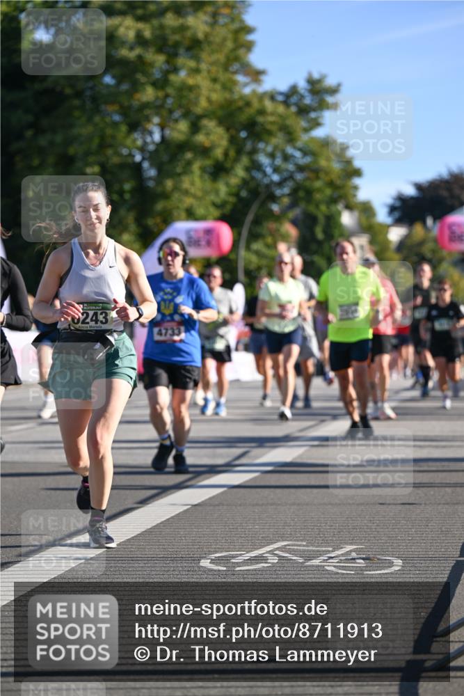 07.09.2025 - BARMER Alsterlauf Dr. Thomas Lammeyer http://msf.ph/oto/8711913 07.09.2025 09:40:36 Laufen 243, 4733 meine-sportfotos.de