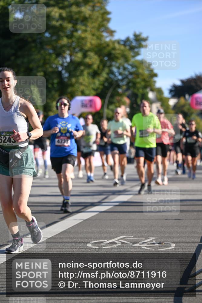 07.09.2025 - BARMER Alsterlauf Dr. Thomas Lammeyer http://msf.ph/oto/8711916 07.09.2025 09:40:37 Laufen 136, 6243, 4733 meine-sportfotos.de