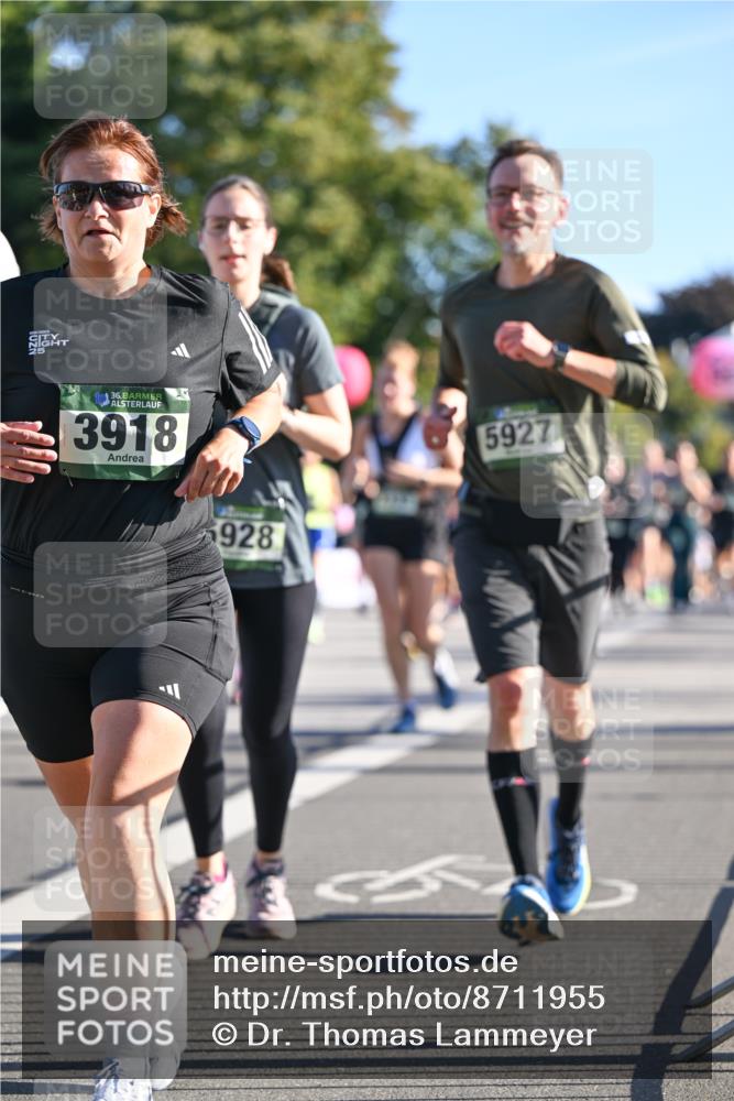 07.09.2025 - BARMER Alsterlauf Dr. Thomas Lammeyer http://msf.ph/oto/8711955 07.09.2025 09:40:43 Laufen 25, 36, 3918, 928, 5927 meine-sportfotos.de
