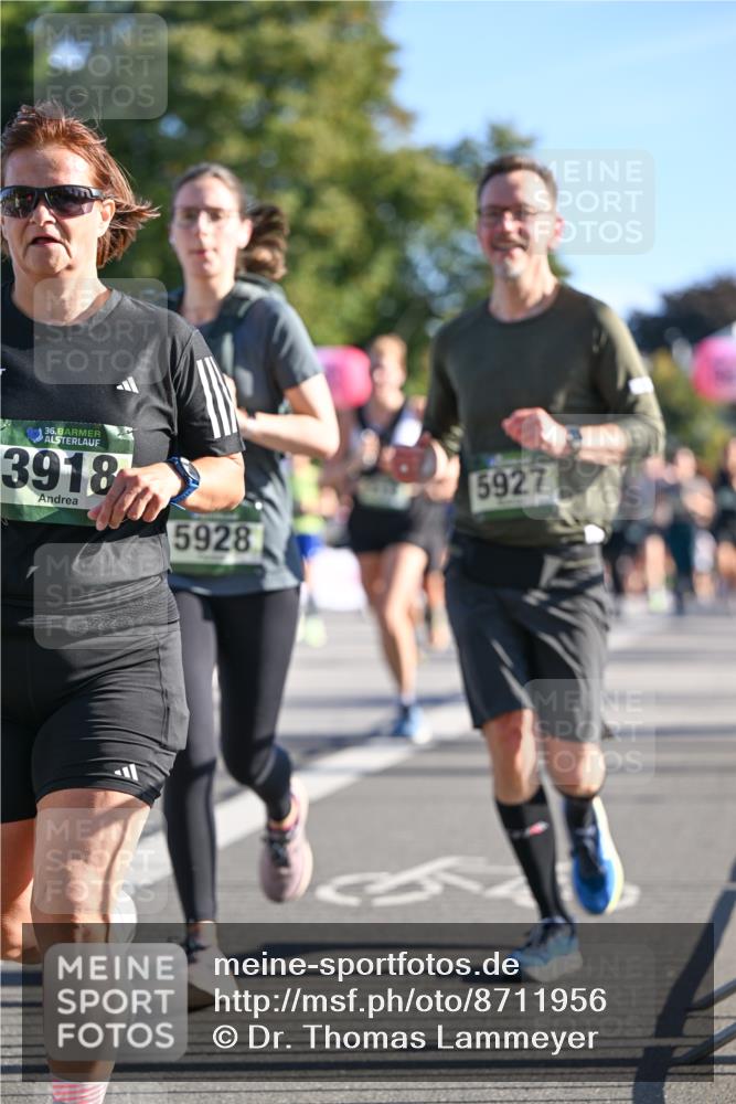 07.09.2025 - BARMER Alsterlauf Dr. Thomas Lammeyer http://msf.ph/oto/8711956 07.09.2025 09:40:43 Laufen 36, 3918, 5928, 5927 meine-sportfotos.de