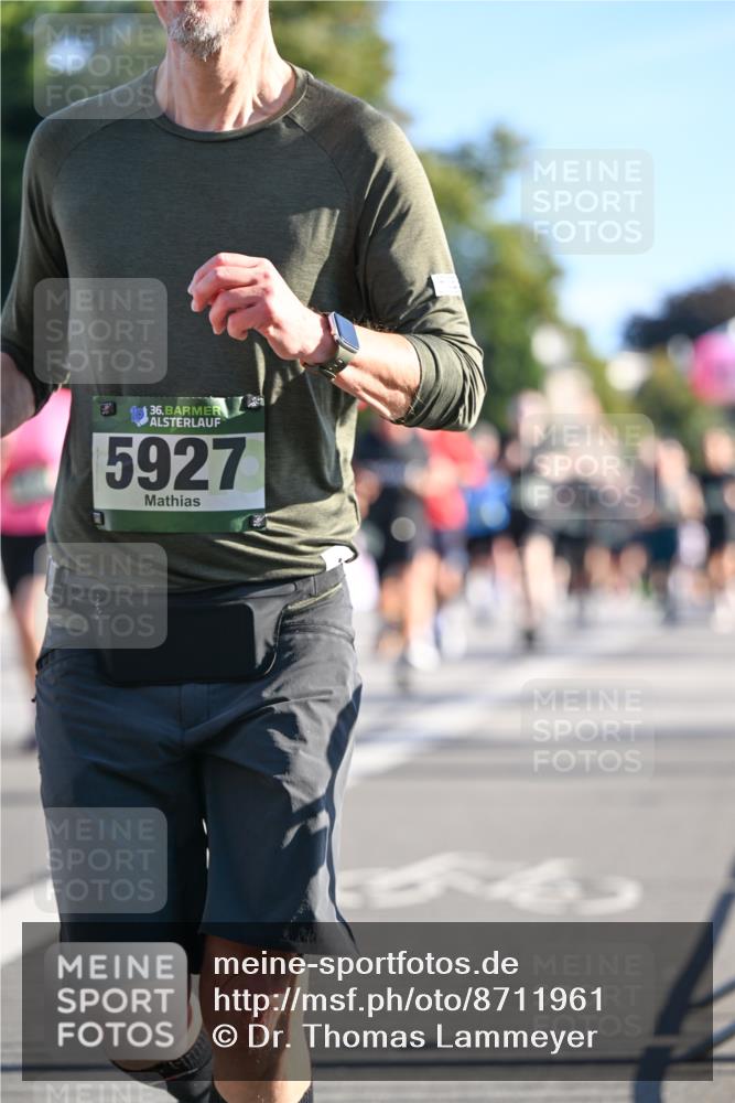 07.09.2025 - BARMER Alsterlauf Dr. Thomas Lammeyer http://msf.ph/oto/8711961 07.09.2025 09:40:44 Laufen 36, 5927 meine-sportfotos.de