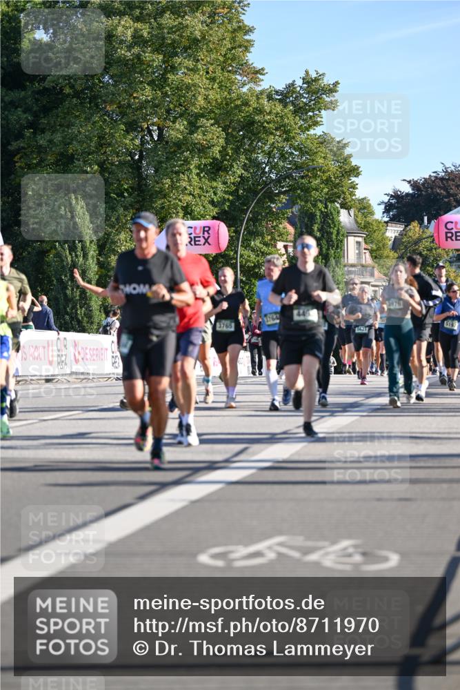 07.09.2025 - BARMER Alsterlauf Dr. Thomas Lammeyer http://msf.ph/oto/8711970 07.09.2025 09:40:46 Laufen 440, 3764, 3765, 5621, 519 meine-sportfotos.de