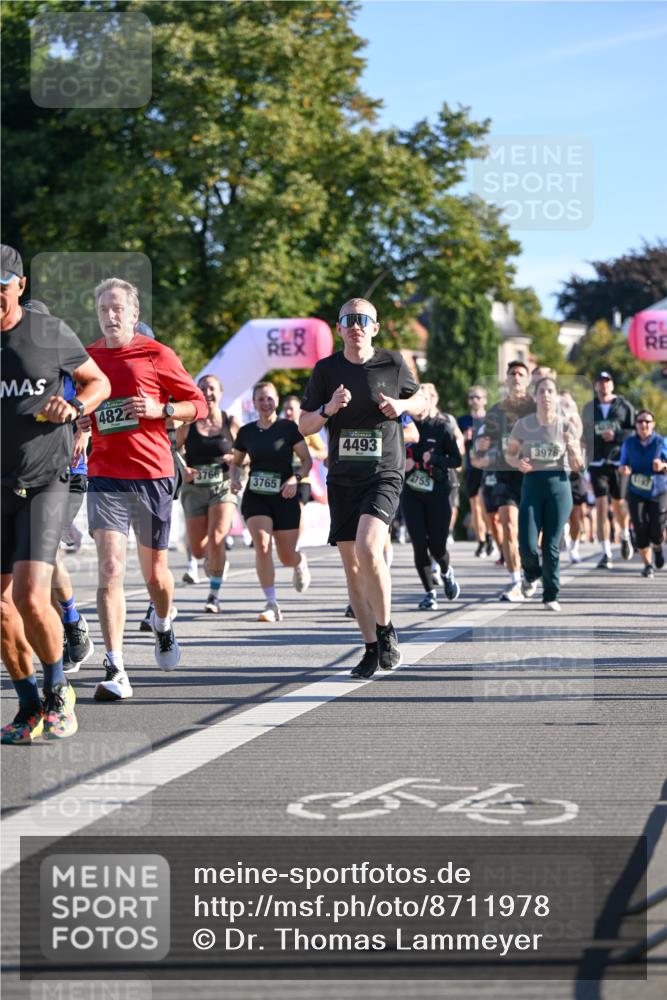07.09.2025 - BARMER Alsterlauf Dr. Thomas Lammeyer http://msf.ph/oto/8711978 07.09.2025 09:40:47 Laufen 4822, 3766, 3765, 4493, 2755, 3976 meine-sportfotos.de