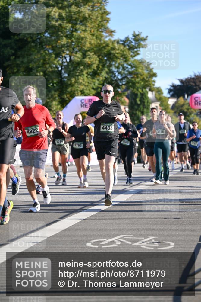 07.09.2025 - BARMER Alsterlauf Dr. Thomas Lammeyer http://msf.ph/oto/8711979 07.09.2025 09:40:47 Laufen 4822, 3766, 3765, 4493, 2765, 3976 meine-sportfotos.de