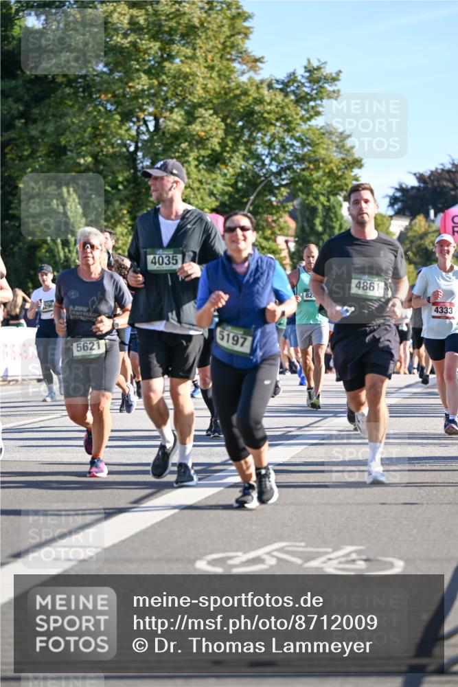07.09.2025 - BARMER Alsterlauf Dr. Thomas Lammeyer http://msf.ph/oto/8712009 07.09.2025 09:40:53 Laufen 296, 9, 4035, 5621, 5197, 82, 4861, 54, 4333 meine-sportfotos.de