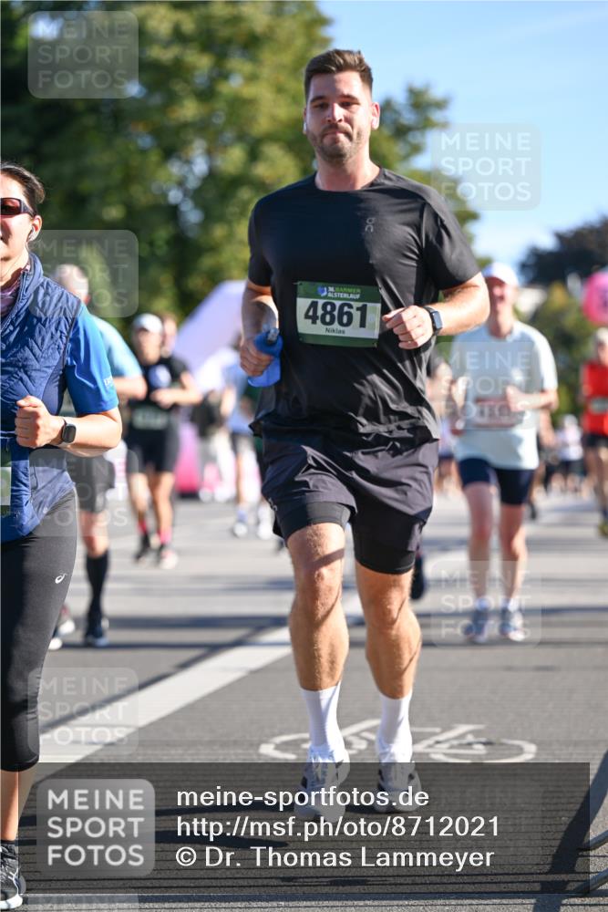 07.09.2025 - BARMER Alsterlauf Dr. Thomas Lammeyer http://msf.ph/oto/8712021 07.09.2025 09:40:55 Laufen 36, 4861 meine-sportfotos.de