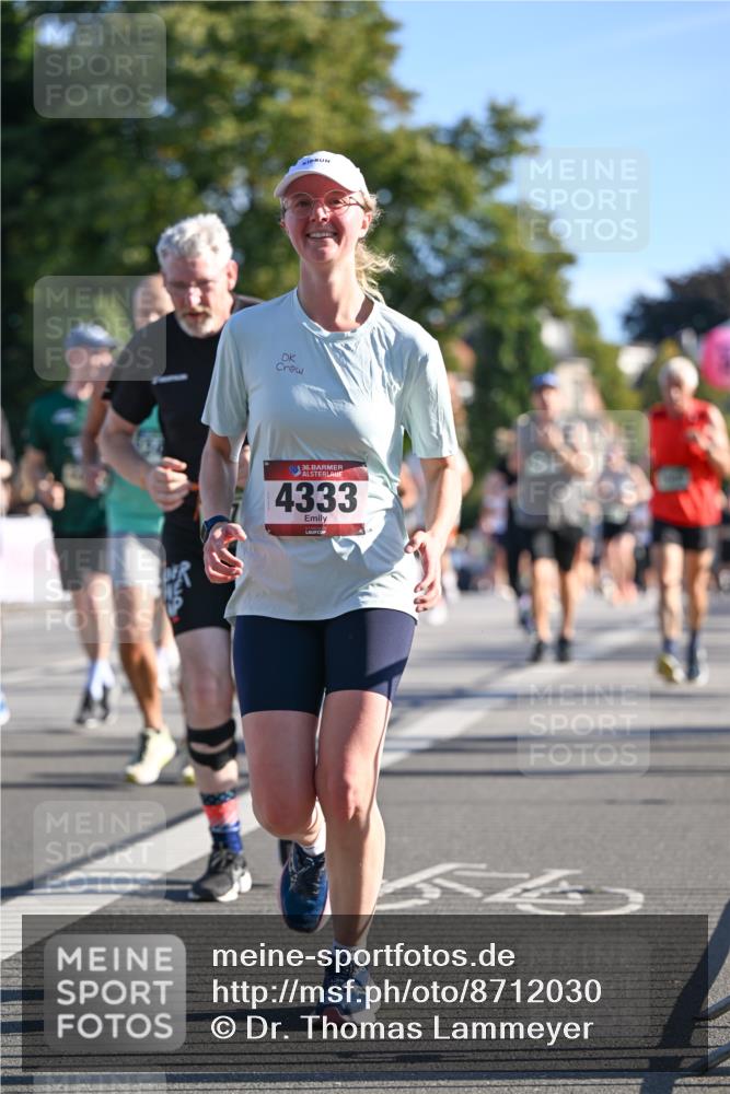07.09.2025 - BARMER Alsterlauf Dr. Thomas Lammeyer http://msf.ph/oto/8712030 07.09.2025 09:40:57 Laufen 1036, 4333 meine-sportfotos.de
