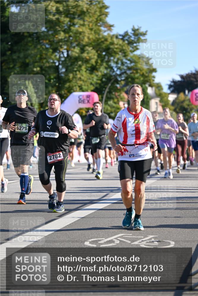 07.09.2025 - BARMER Alsterlauf Dr. Thomas Lammeyer http://msf.ph/oto/8712103 07.09.2025 09:41:10 Laufen 6279, 2782, 3930 meine-sportfotos.de