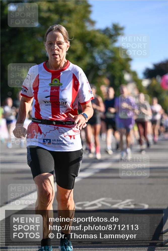 07.09.2025 - BARMER Alsterlauf Dr. Thomas Lammeyer http://msf.ph/oto/8712113 07.09.2025 09:41:11 Laufen  meine-sportfotos.de