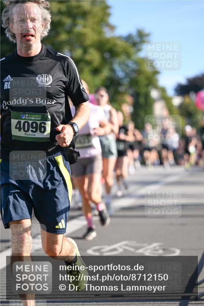 07.09.2025 - BARMER Alsterlauf Dr. Thomas Lammeyer http://msf.ph/oto/8712150 07.09.2025 09:41:18 Laufen 36, 4096, 444 meine-sportfotos.de