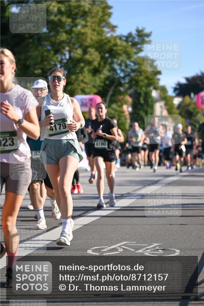 07.09.2025 - BARMER Alsterlauf Dr. Thomas Lammeyer http://msf.ph/oto/8712157 07.09.2025 09:41:19 Laufen 23, 83, 4179, 6190 meine-sportfotos.de