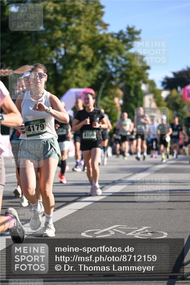 07.09.2025 - BARMER Alsterlauf Dr. Thomas Lammeyer http://msf.ph/oto/8712159 07.09.2025 09:41:19 Laufen 4179, 8190 meine-sportfotos.de