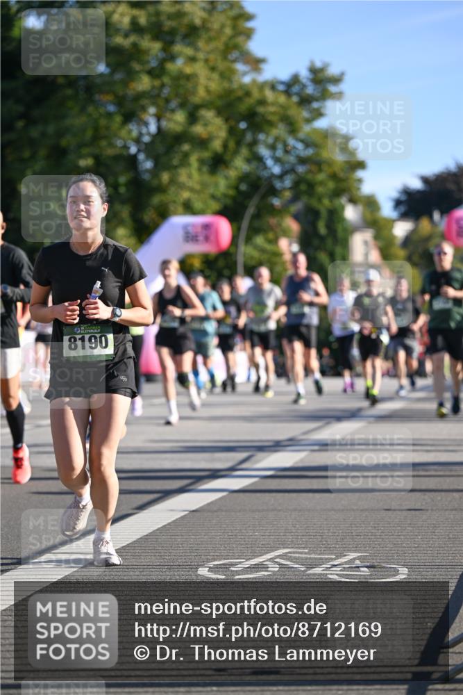 07.09.2025 - BARMER Alsterlauf Dr. Thomas Lammeyer http://msf.ph/oto/8712169 07.09.2025 09:41:21 Laufen 8190 meine-sportfotos.de