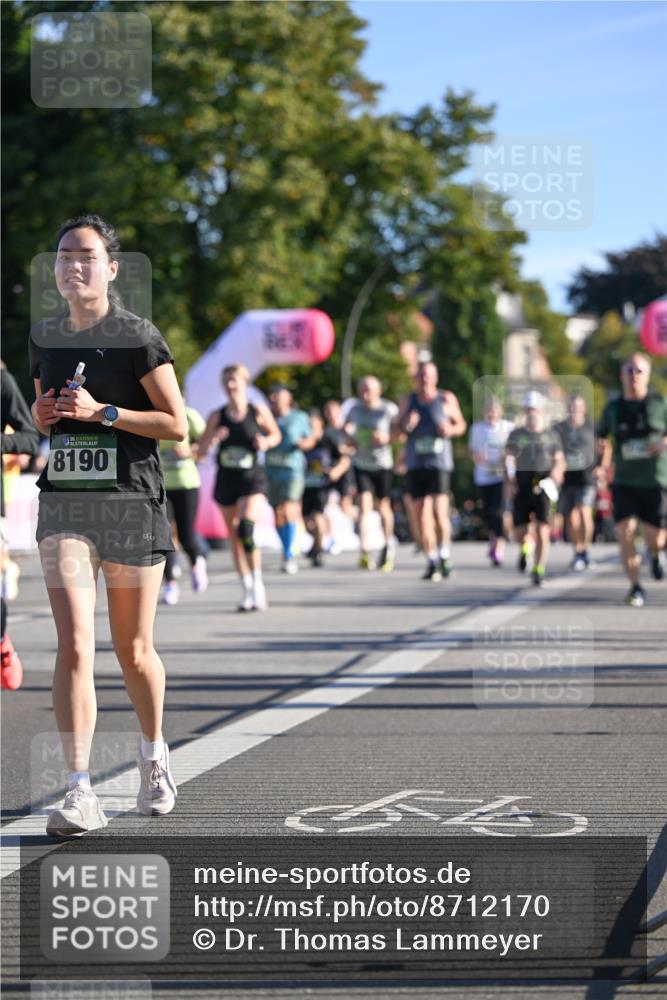 07.09.2025 - BARMER Alsterlauf Dr. Thomas Lammeyer http://msf.ph/oto/8712170 07.09.2025 09:41:21 Laufen 136, 8190 meine-sportfotos.de