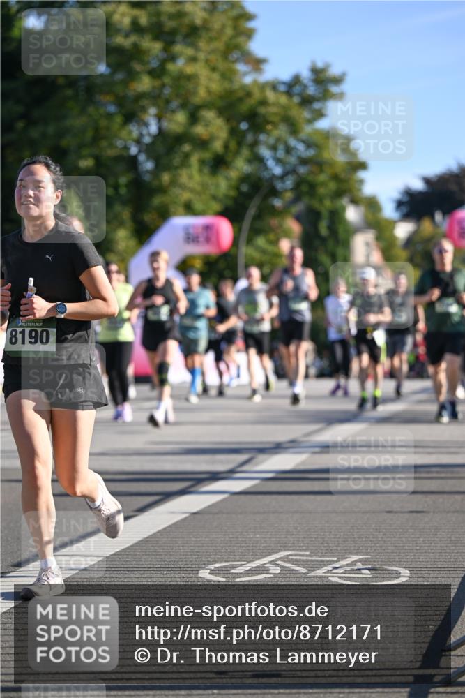 07.09.2025 - BARMER Alsterlauf Dr. Thomas Lammeyer http://msf.ph/oto/8712171 07.09.2025 09:41:21 Laufen 8190 meine-sportfotos.de