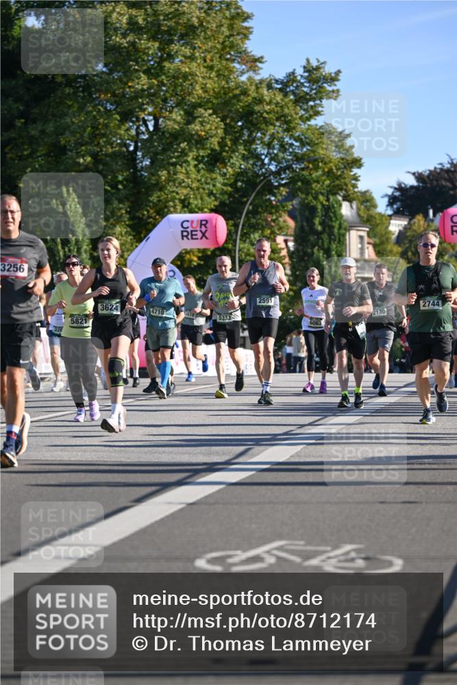 07.09.2025 - BARMER Alsterlauf Dr. Thomas Lammeyer http://msf.ph/oto/8712174 07.09.2025 09:41:22 Laufen 3256, 2591, 3624, 4710, 5821, 5333, 2744, 2130, 6063 meine-sportfotos.de